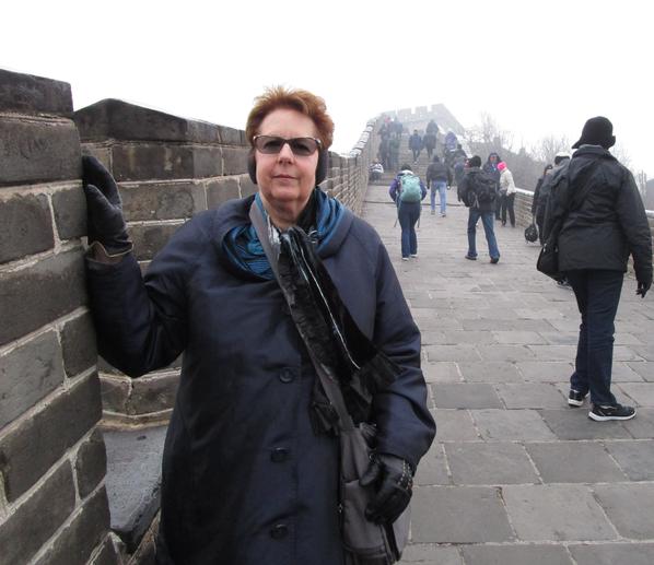 Mona Dewart solo photo
