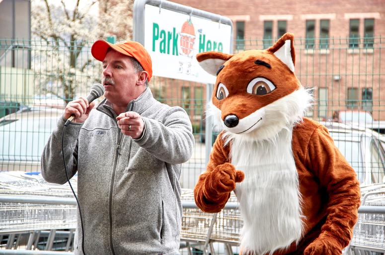 Team Fox -- Fox-y mascot.jpg