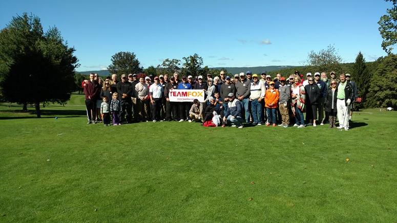Mrs. Mo Golf Tournament full participant photo