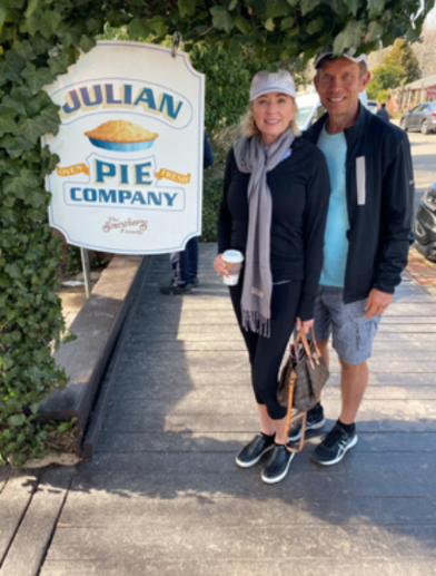 Kim Lundgreen with his late wife, Mindy. 