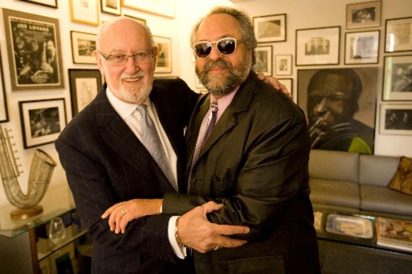 Norah Jones, Renowned Jazz Artists Gather in Support of Team Fox