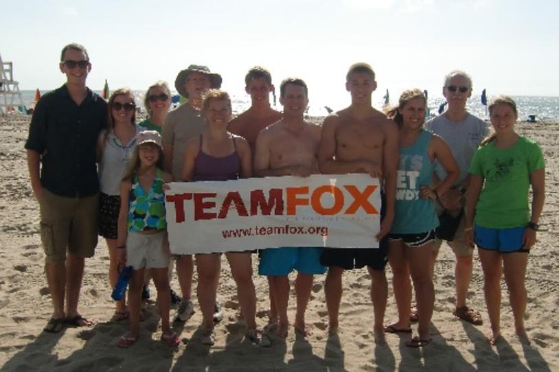 A Family Soldiers On in the Face of Parkinson’s, Raises $30,000 for Team Fox