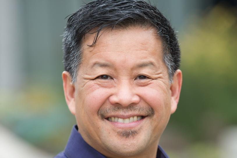 Award recipient, Bruce Morimoto