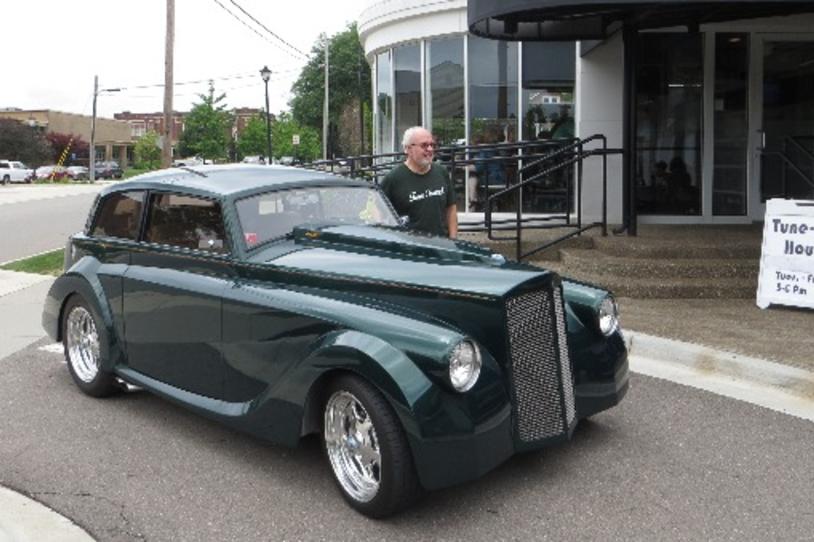 Longtime Foundation Supporter is Bringing Old Cars to Life